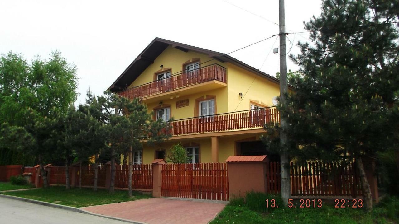 B & B Leliwa Tarnów Esterno foto