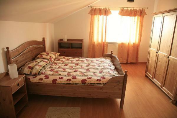 B & B Leliwa Tarnów Esterno foto